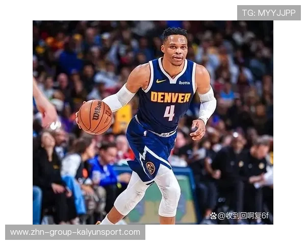 威少23+16+10“老兵不死”！替补席能量场依旧