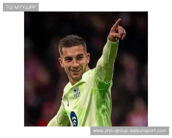 费兰托雷斯倒挂金钩差点上演精彩进球：一次训练与成长的软文